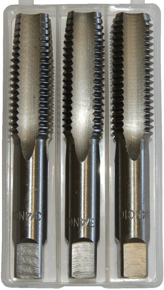 La clé à taraud peut contenir des tarauds de tailles de 3 à 10 mm (1/8  à